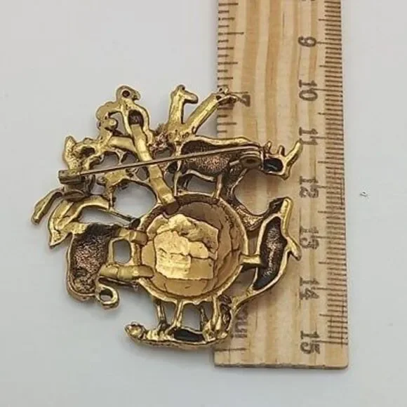 EARTH'S Animals of the World Brooch - Picture 5 of 7